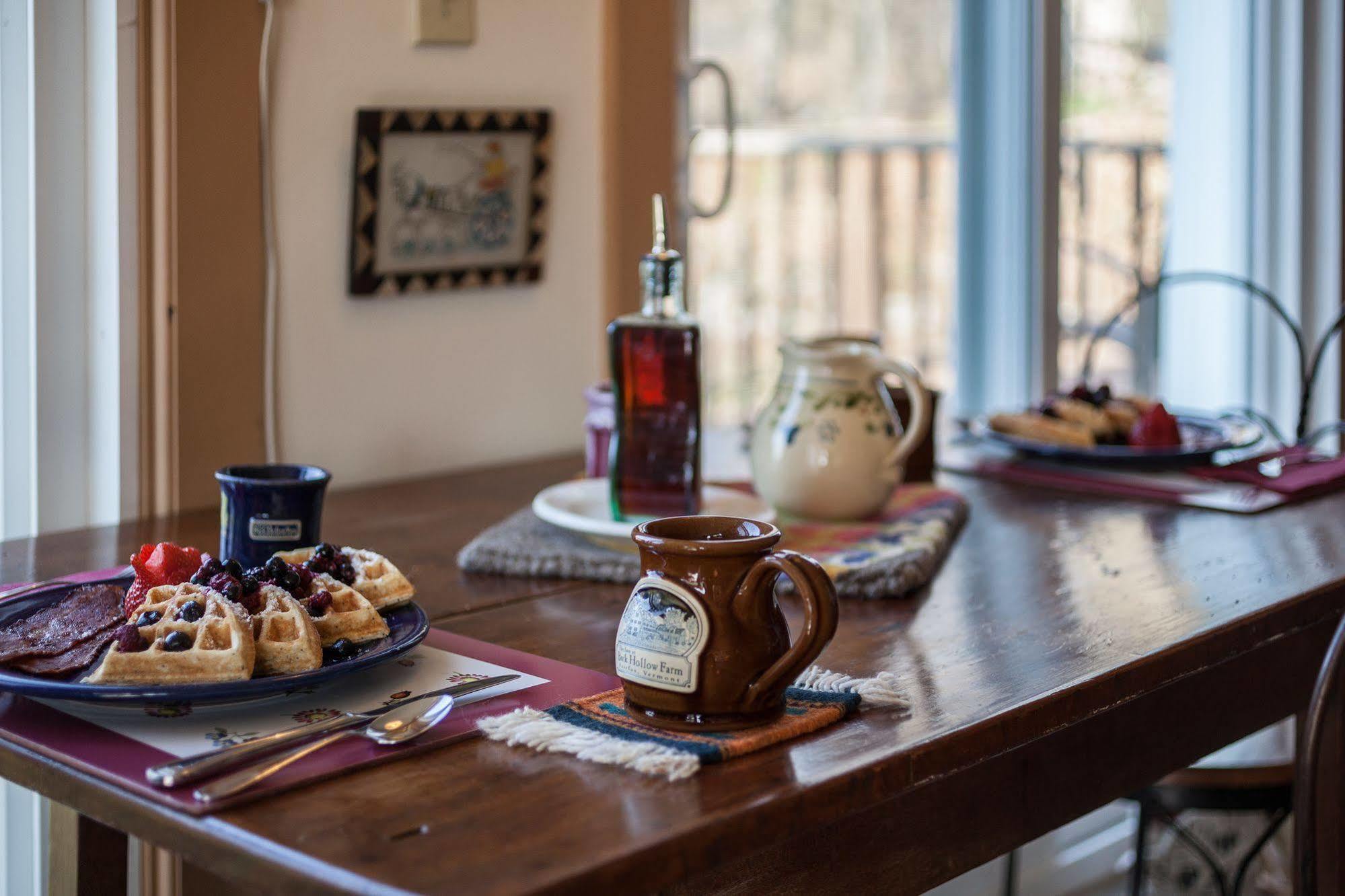 Inn At Buck Hollow Farm Fairfax Luaran gambar